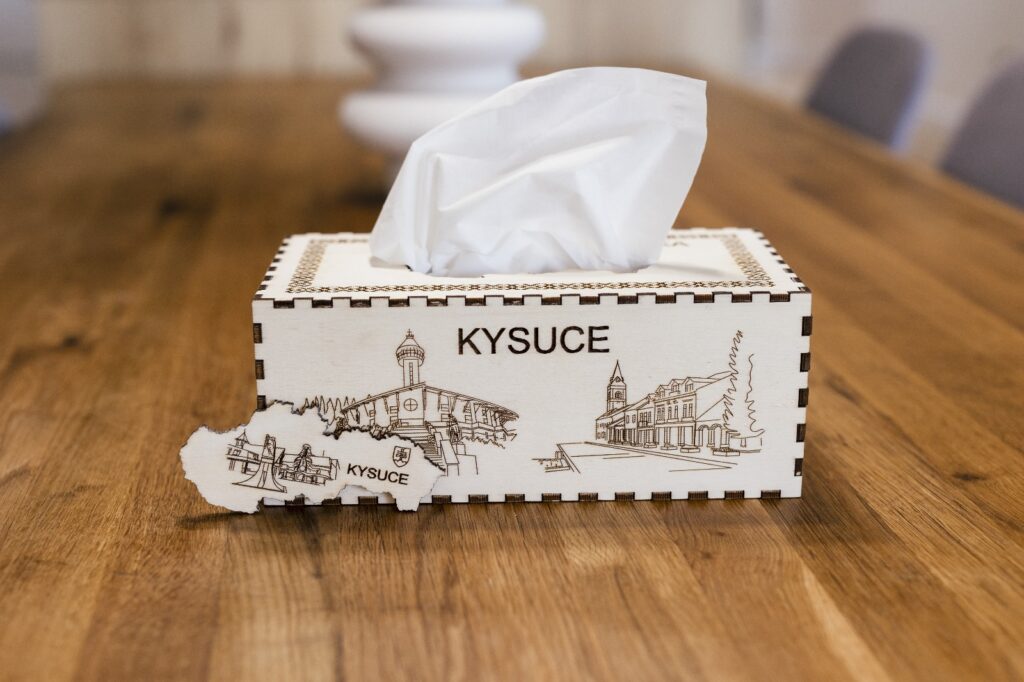 Drevené výrobky "KRABIČKY NA SERVÍTKY"