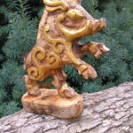 Gullinbursti - soška - Viking woden statue