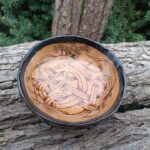 Vikingská miska s runami Futhark - Viking wooden bowl with Futhark runes